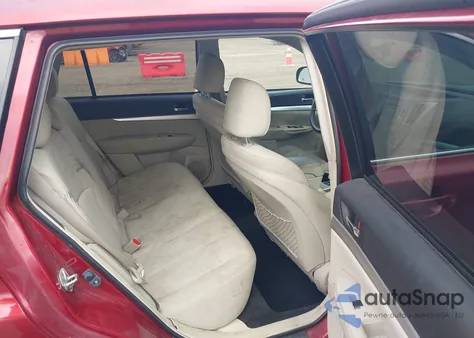 2011 Subaru Outback 2.5I Premium z USA, uszkodzony, nr VIN 4S4BRCCC0B3349257